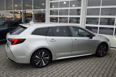 Toyota Corolla Style 1.8 Hybrid