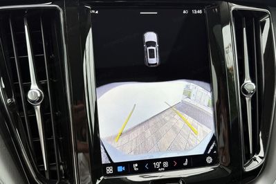 Volvo XC60 T6 Plug-In Hybrid AWD Core