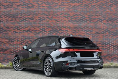 Audi A5 e-Hybrid quattro S line Avant