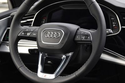 Audi Q7 50 TDI quattro