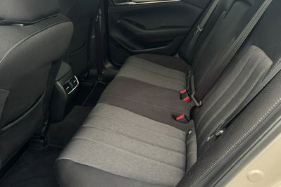 Mazda 6 2.0 Center-Line