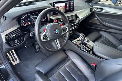 BMW Seria 5 M5