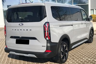 Ford Tourneo Custom 320 L2H1 Active A8 AWD