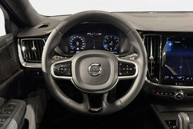 Volvo V60 B4 B R-Design aut
