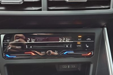 Volkswagen Taigo 1.0 Tsi Life Dsg