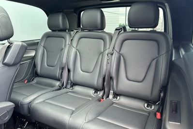 Mercedes V Klasa 300 d 4MATIC Exclusive (długi)