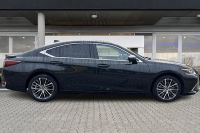 Lexus ES 300h Business Edition