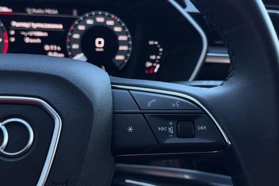 Audi Q3 35 TFSI mHEV S-Line S tronic