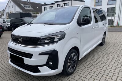 Opel Zafira Life Extra Long L2H1 Business VIP AT8