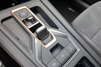 Cupra Formentor eTSI