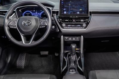 Toyota Corolla Cross 2.0 Hybrid Executive