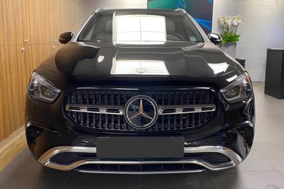 Mercedes GLA 200 Progressive