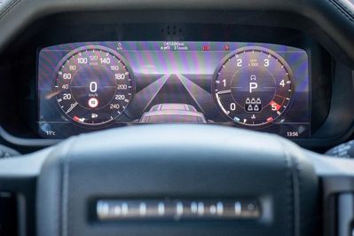 Land Rover Defender 110 D250 X-Dynamic HSE