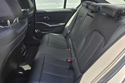BMW Seria 3 318i M Sport
