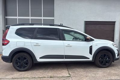 Dacia Jogger Extreme 7-miejsc 1.6 Full Hybrid