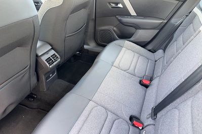 Citroen C4 PureTech EAT8