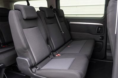 Opel Zafira Life Extra Long L2H1 Business AT8