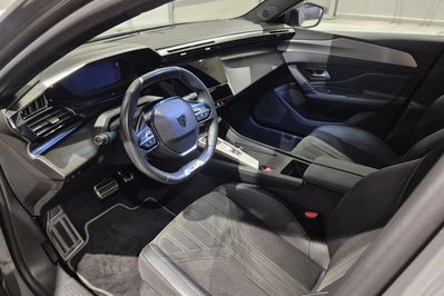 Peugeot 408 1.6 PureTech Plug-in Hybrid GT S&S EAT6
