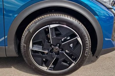 Peugeot 408 GT e-DCS 1.2 mHEV