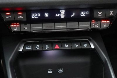Audi A3 S3 TFSI quattro S tronic