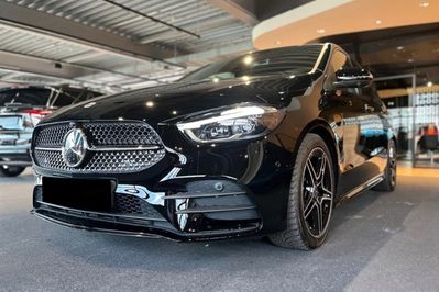 Mercedes B Klasa 220 4-Matic AMG Line