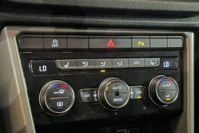 Volkswagen T-ROC 1.5 Tsi Style