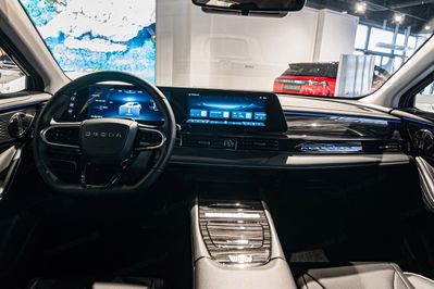 Omoda 5 Omoda E5 63.2kWh Premium