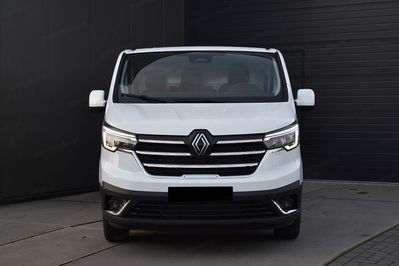 Renault Trafic L2H1 Extra AT9