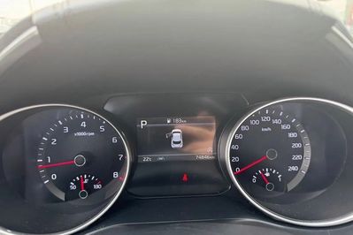 Kia XCeed M T-GDI DCT