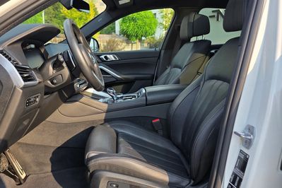 BMW X6 M50D