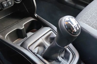 Suzuki Swift 1.2 Dualjet SHVS Premium Plus