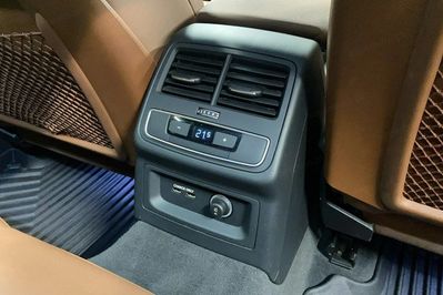 Audi A4 40 TFSI mHEV quattro S tronic