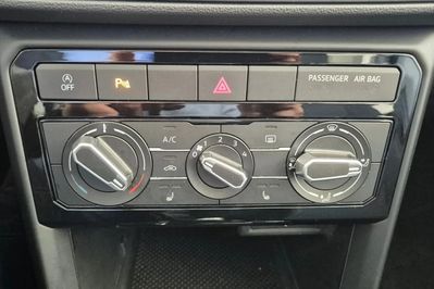 Volkswagen T-Cross 1.0 TSI Life