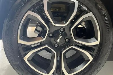 Jeep Avenger Summit 1.2 T3 mHEV FWD eDCT6