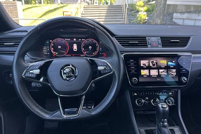 Skoda Superb 2.0 Tdi Scr 4X4 Sportline Dsg