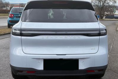Leapmotor B10 Design Hybrid EV 18,8 kWh