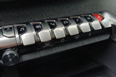 Peugeot 5008 1.6 PureTech Allure S&S EAT8