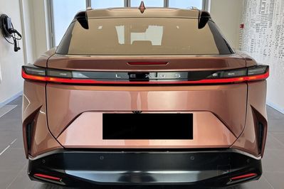Lexus RZ 500e Prestige DIRECT4