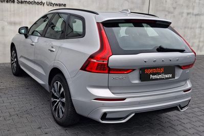 Volvo XC60 B4 B Plus Dark