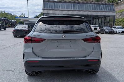 Mercedes GLA AMG 35  4-Matic