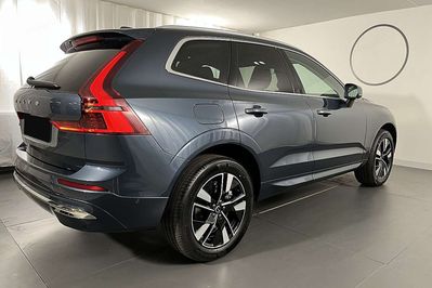 Volvo XC60 B5 AWD Plus Bright