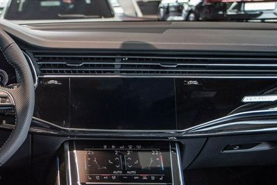 Audi Q7 50 TDI quattro S Line