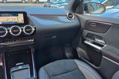 Mercedes GLA 200 mHEV AMG Line 7G-DCT