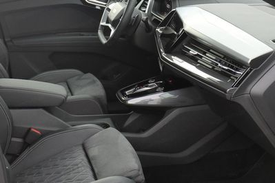 Audi Q4 e-tron 45 S Line Edition Sportback