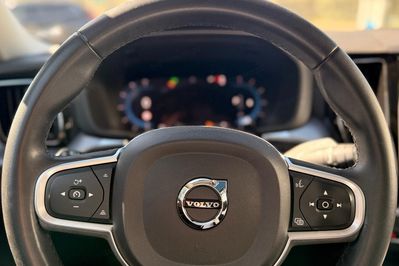 Volvo XC60 B4 D Momentum Pro aut