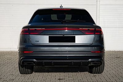 Audi Q8 TFSI e quattro