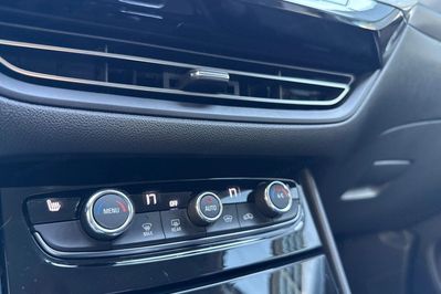 Opel Grandland X 1.2 T Business Elegance S&S