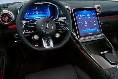 Mercedes SL AMG  63 4-Matic+