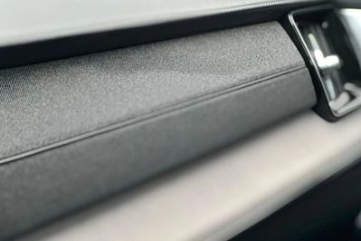 Volvo XC90 T8 AWD Plug-In Hybrid Ultra Dark 7os