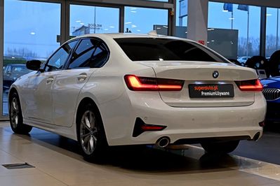 BMW Seria 3 318i Sport Line aut